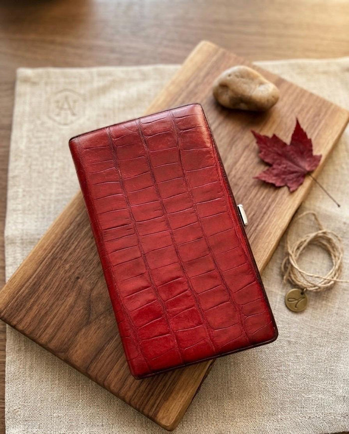 Abas Cache Red Alligator Leather Wallet