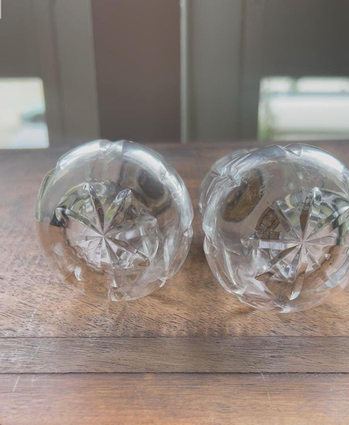 Elegant Waterford Crystal Kelsey Salt And Pepper Shakers With Silver Plated Lids. Table Accents