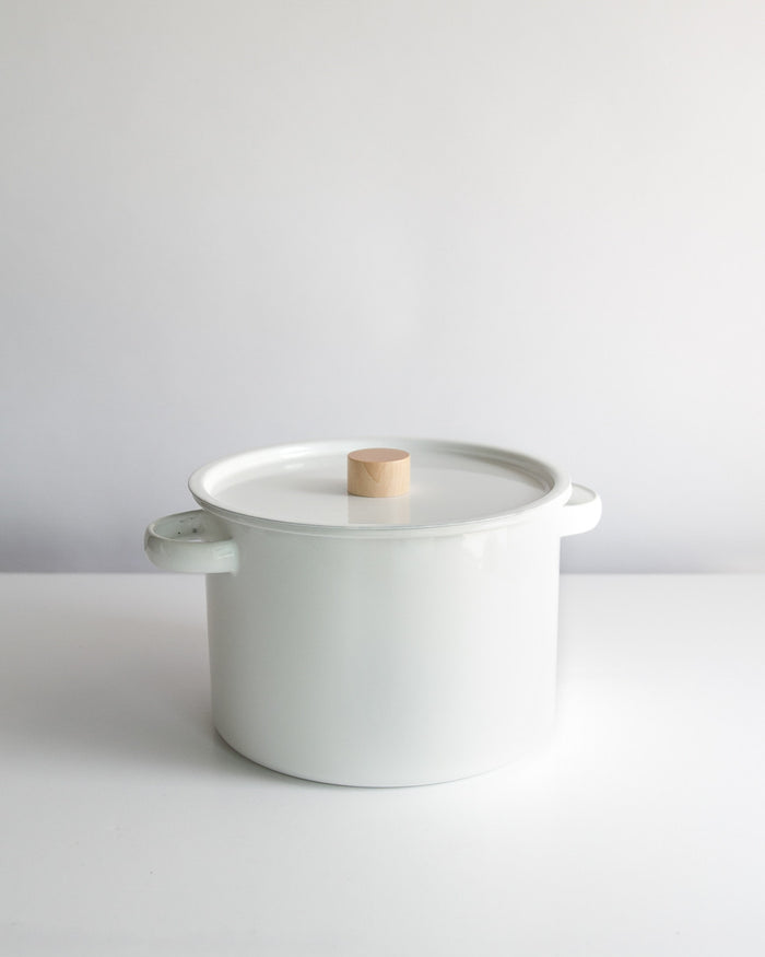 Kaico Enameled Stock Pot w/ Strainer Insert
