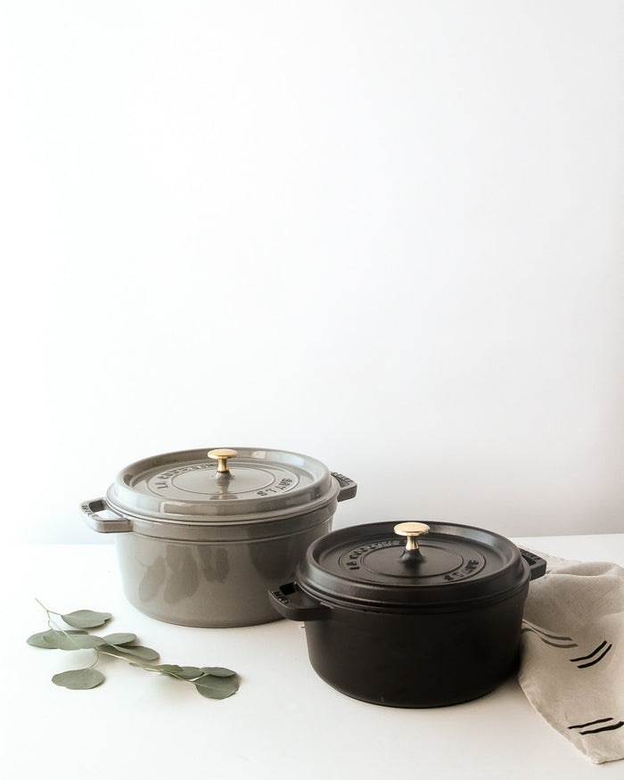 Staub Cocotte - Matte Black