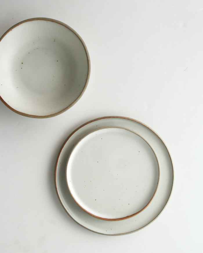 Stillness Dinnerware