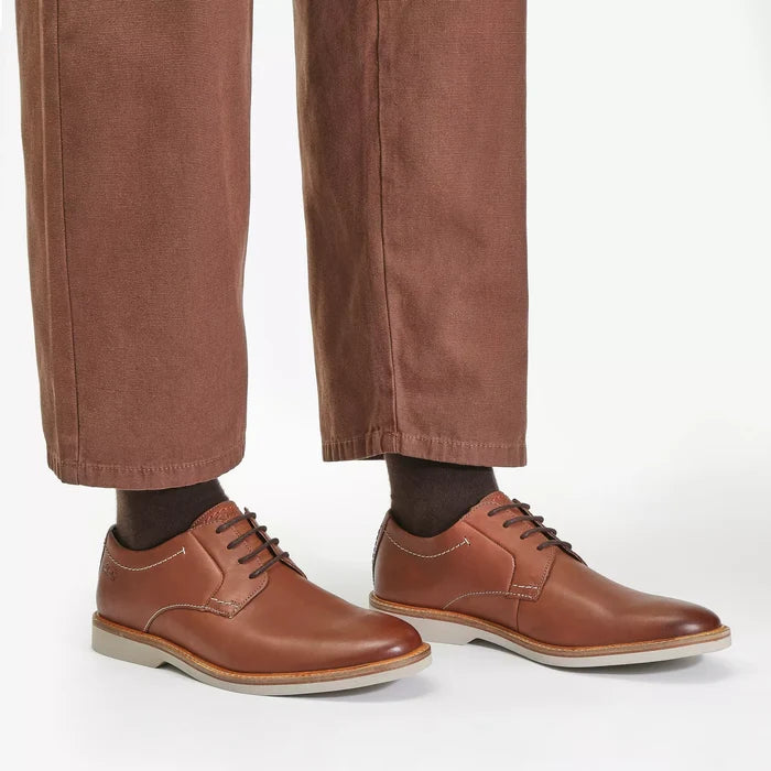 ZAPATO CLARKS ATTICUS LT LACE CUERO TOSTADO OSCURO